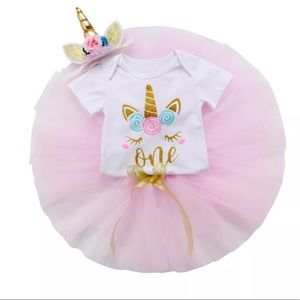 Girl 12-18M boutique 1st Birthday unicorn set NEW